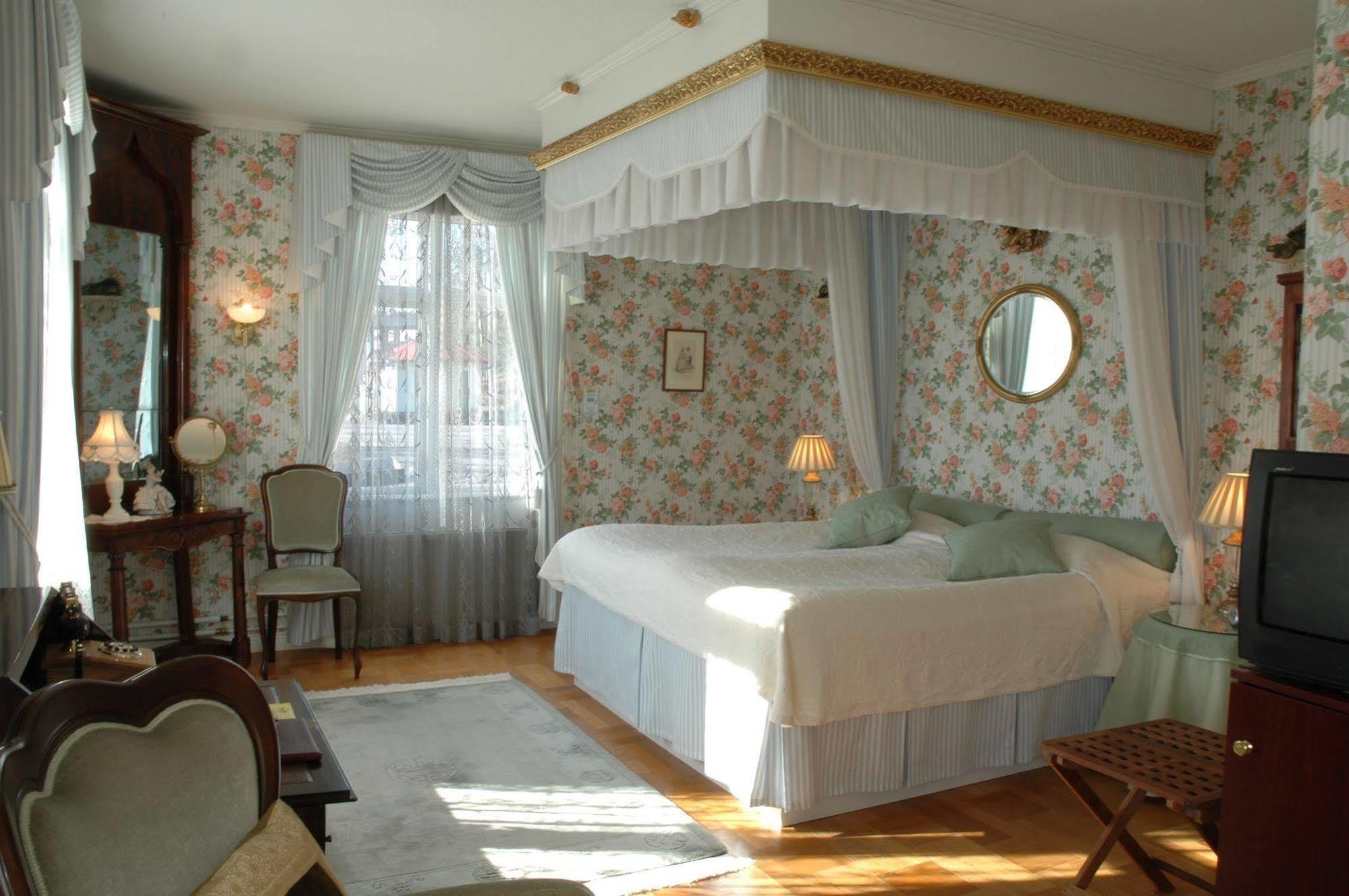 Hotell Torpa Pensionat - Sweden Hotels Södertälje Zimmer foto